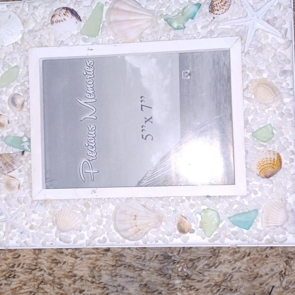 Beach picture frame